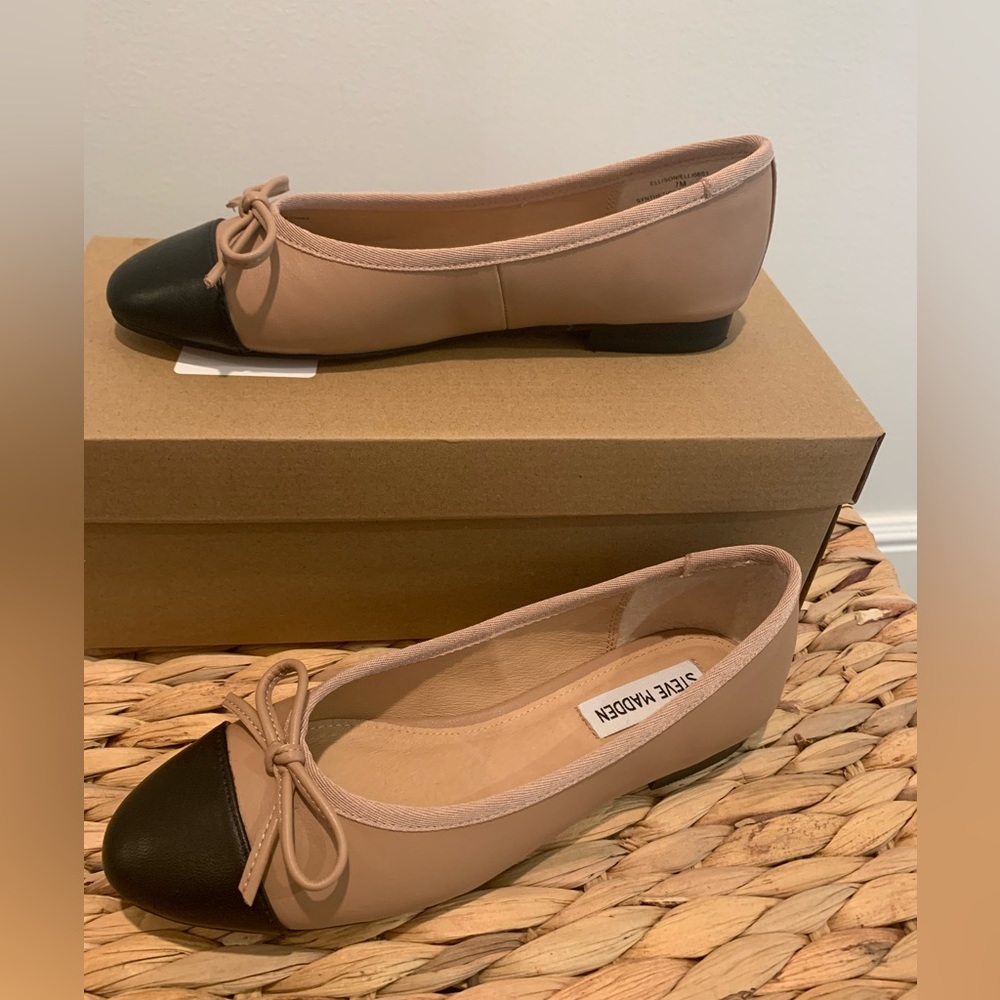 Steve Madden cap toe ballet flats